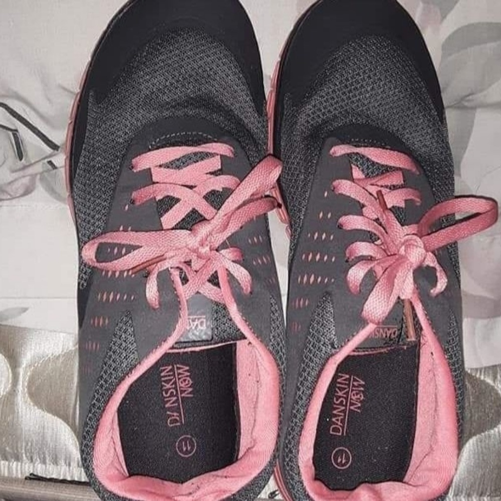 Danskin Now Shoes